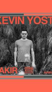 Kevin Yost i Fakir